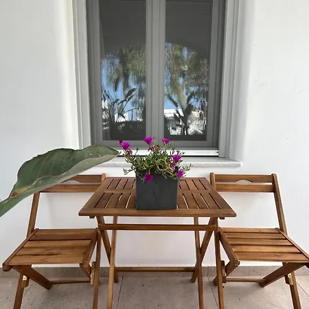 To Spitaki Sas, In Santorini! * ميساريا