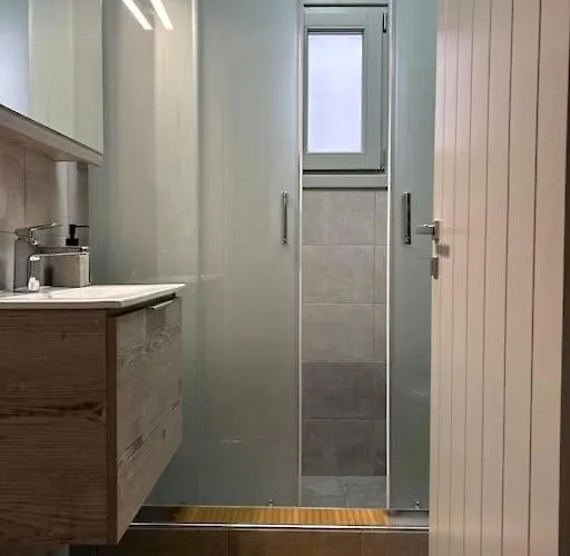 Daire To Spitaki Sas, In Santorini! Mesaria