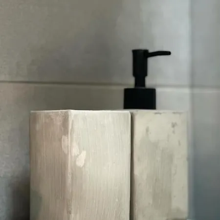 To Spitaki Sas, In Santorini! *